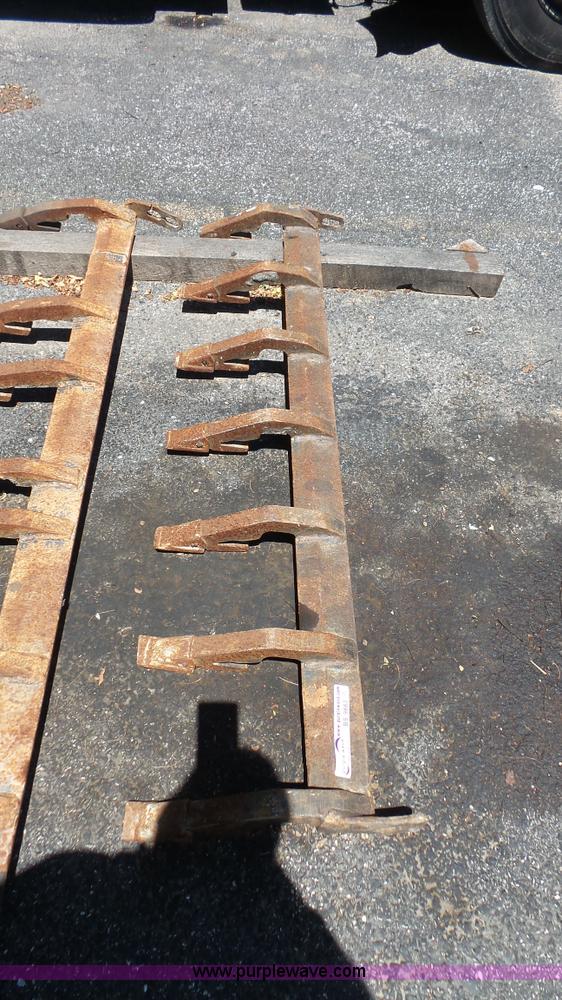 image for item BS9883 (3) toothed cutting edges