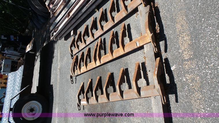 image for item BS9883 (3) toothed cutting edges