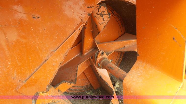 image for item BW9758 Kubota B2577 snow blower