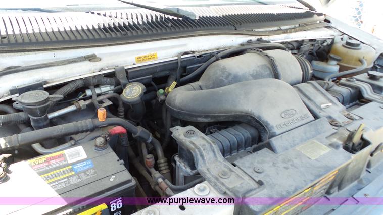 image for item BW9770 1998 Ford Econoline E350 box truck