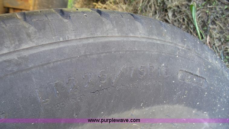 image for item BW9770 1998 Ford Econoline E350 box truck