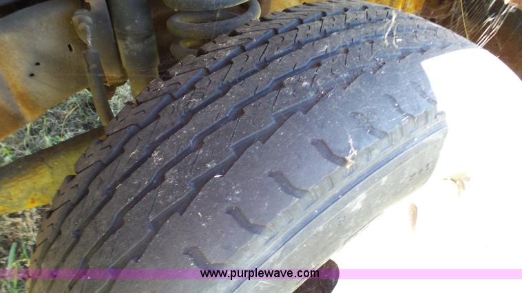 image for item BW9770 1998 Ford Econoline E350 box truck