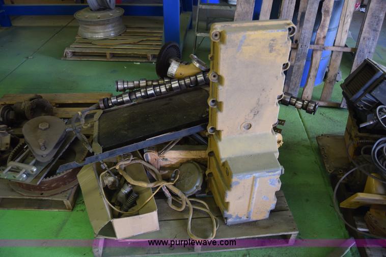 image for item BW9875 Truck parts and accessories