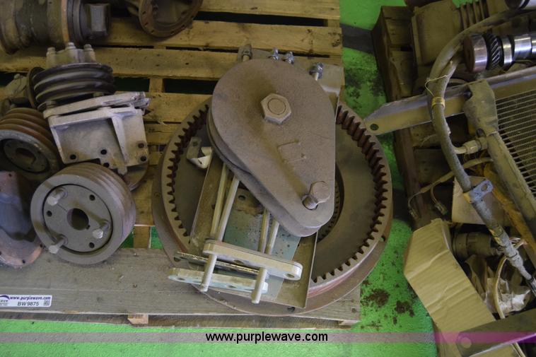 image for item BW9875 Truck parts and accessories