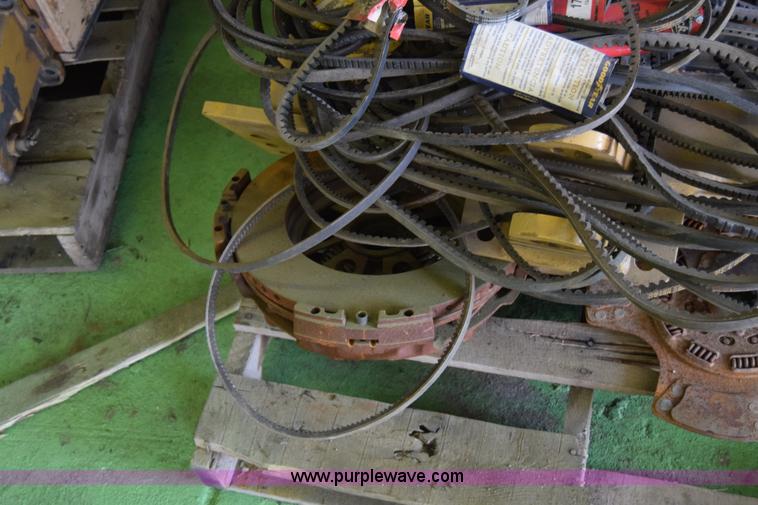 image for item BW9875 Truck parts and accessories