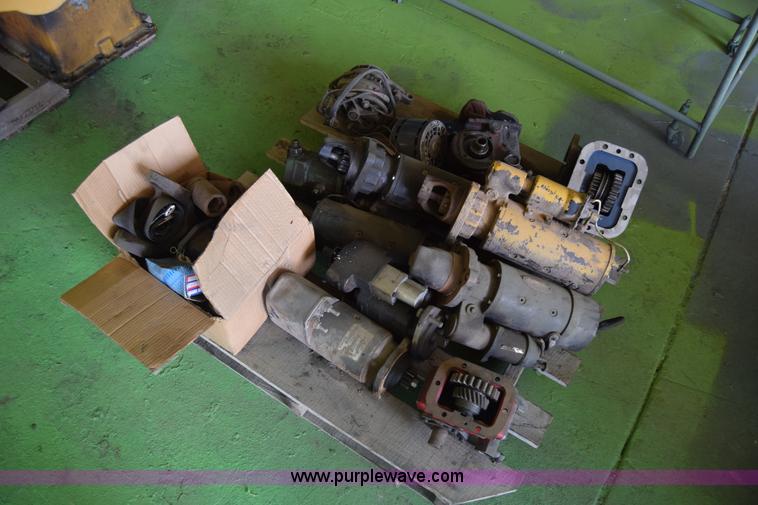 image for item BW9875 Truck parts and accessories