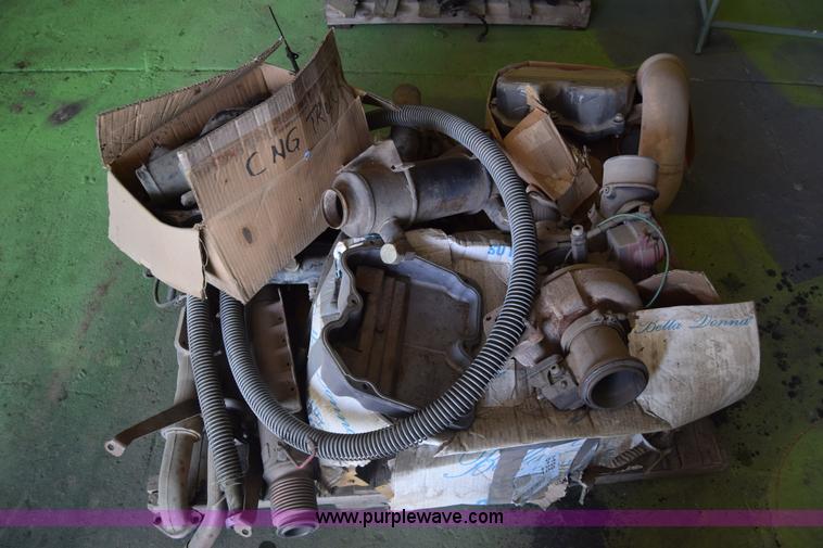 image for item BW9875 Truck parts and accessories