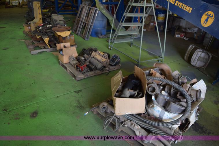 image for item BW9875 Truck parts and accessories