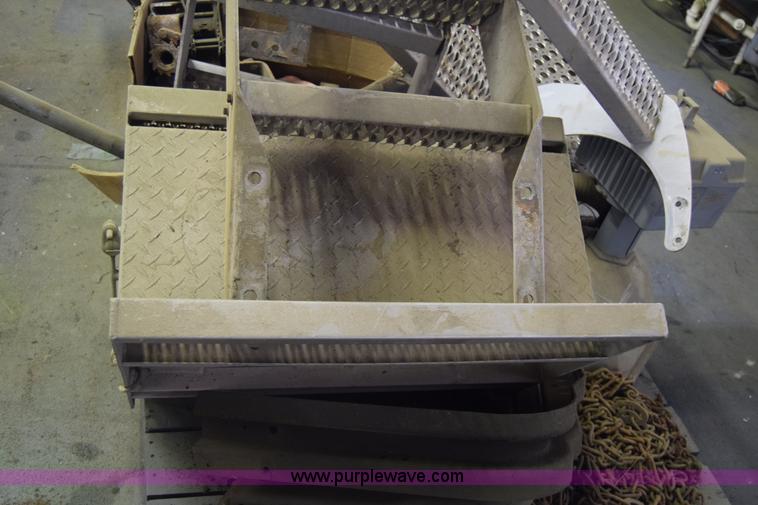 image for item BW9893 Semi truck parts and accessories