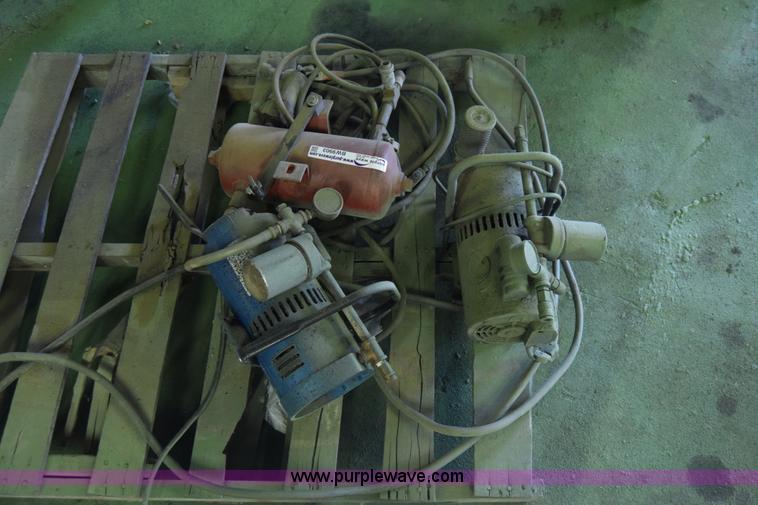 image for item BW9903 (3) sandblaster motors