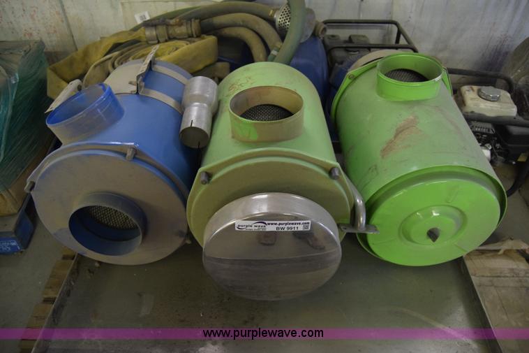 image for item BW9911 (3) air filter tanks