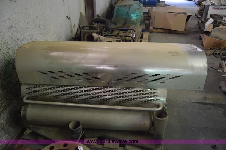 image for item BW9913 Truck exhaust parts