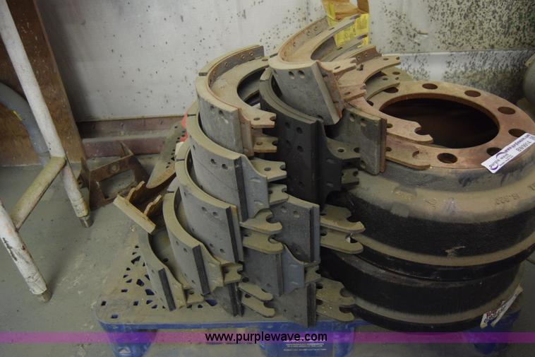 image for item BW9914 Truck brake parts