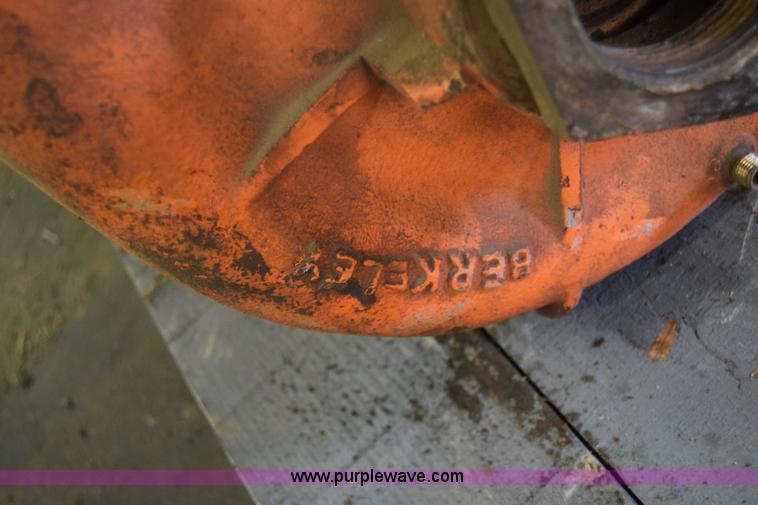 image for item BW9915 Berkley pump