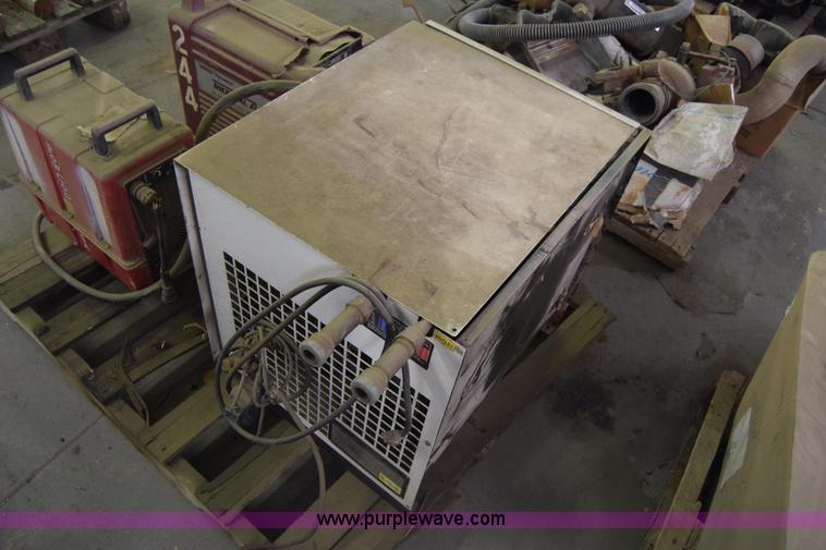 image for item BW9918 Ingersoll Rand refrigerated compressed air dryer