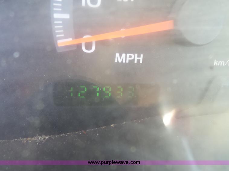 image for item BZ9575 2004 Ford F150 SuperCab pickup truck