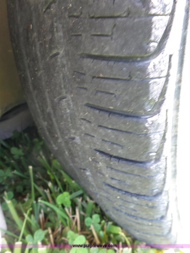 image for item BZ9576 2003 Cadillac DeVille