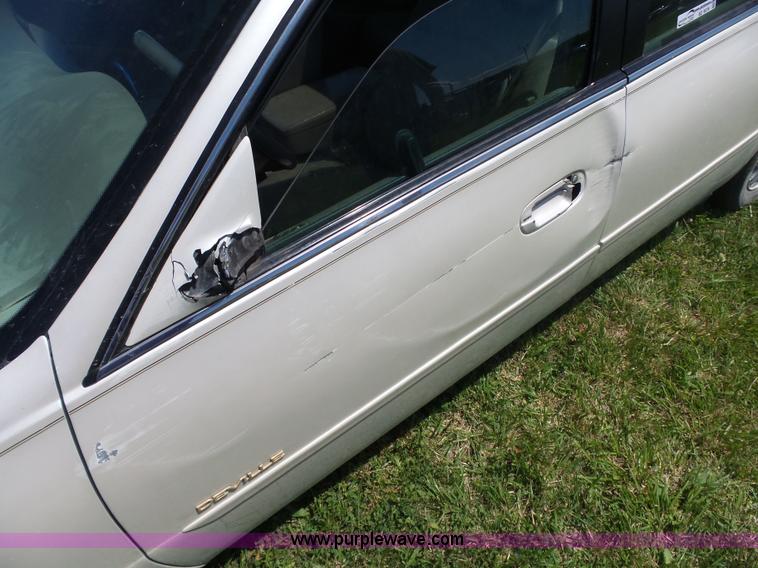 image for item BZ9576 2003 Cadillac DeVille
