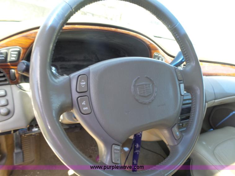 image for item BZ9576 2003 Cadillac DeVille