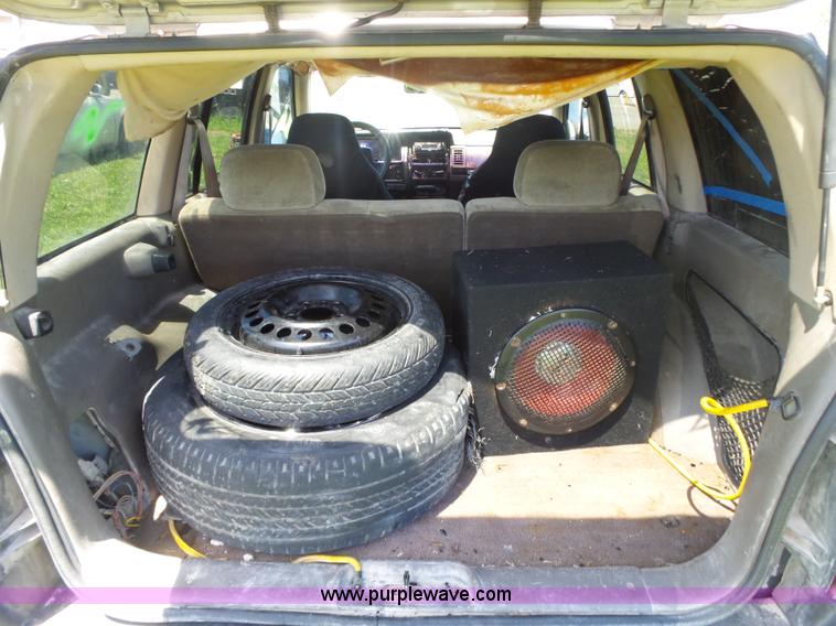 image for item BZ9577 1995 Jeep Grand Cherokee SUV