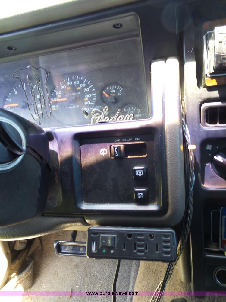 image for item BZ9577 1995 Jeep Grand Cherokee SUV