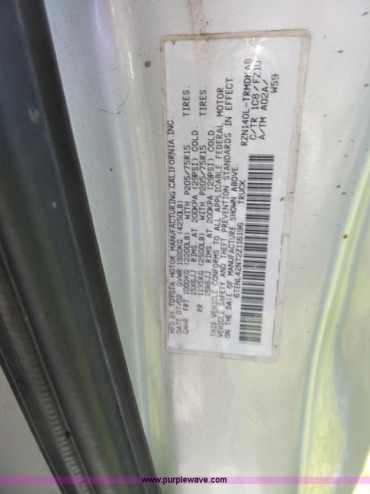 image for item BZ9578 2002 Toyota Tacoma pickup truck