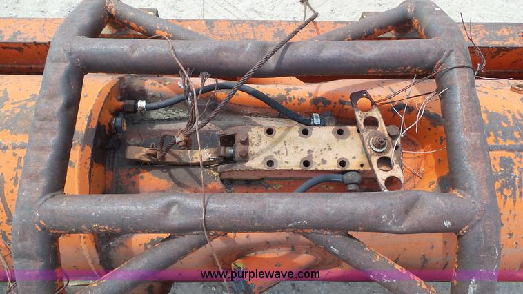 image for item BZ9751 Kobelco K13 deisel pile driver