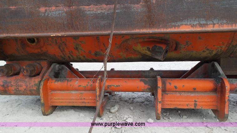 image for item BZ9751 Kobelco K13 deisel pile driver