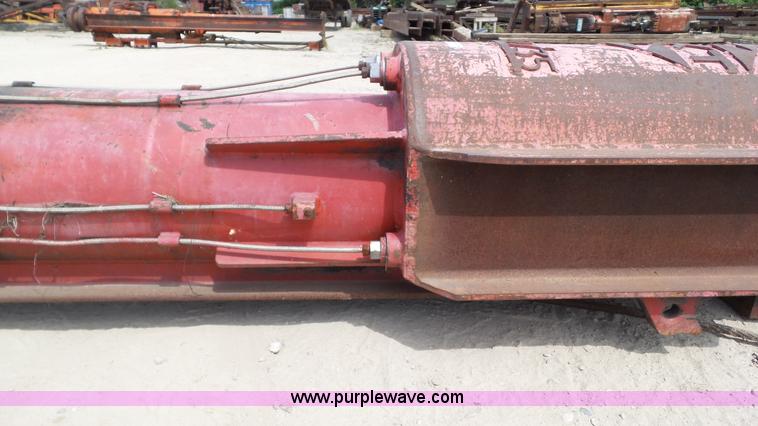 image for item BZ9752 MKT DE42/35 diesel pile hammer