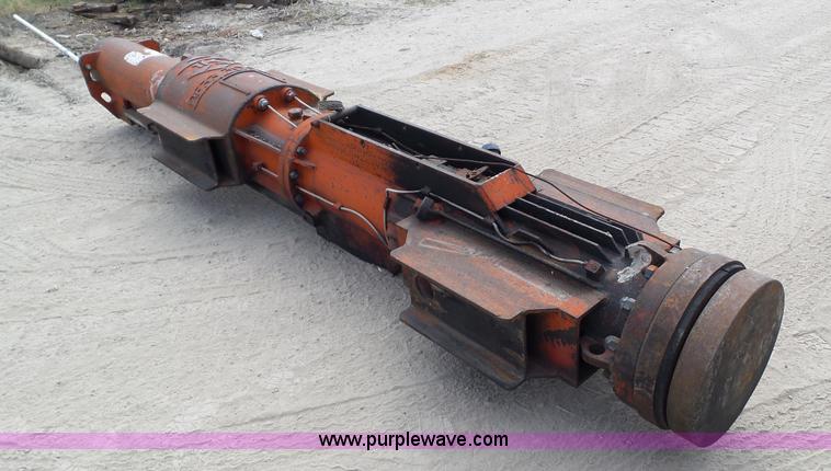 image for item BZ9753 MKT DE33/30/20C diesel pile hammer