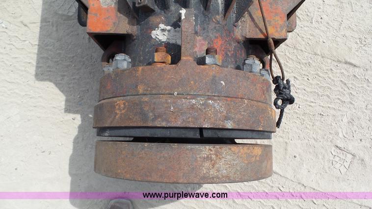 image for item BZ9753 MKT DE33/30/20C diesel pile hammer