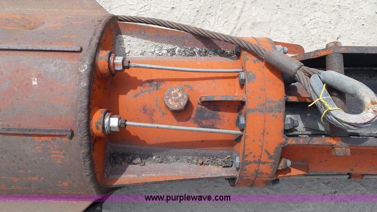 image for item BZ9753 MKT DE33/30/20C diesel pile hammer