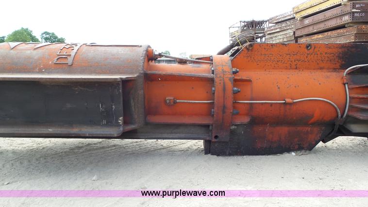 image for item BZ9753 MKT DE33/30/20C diesel pile hammer