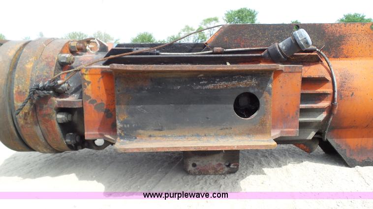 image for item BZ9753 MKT DE33/30/20C diesel pile hammer
