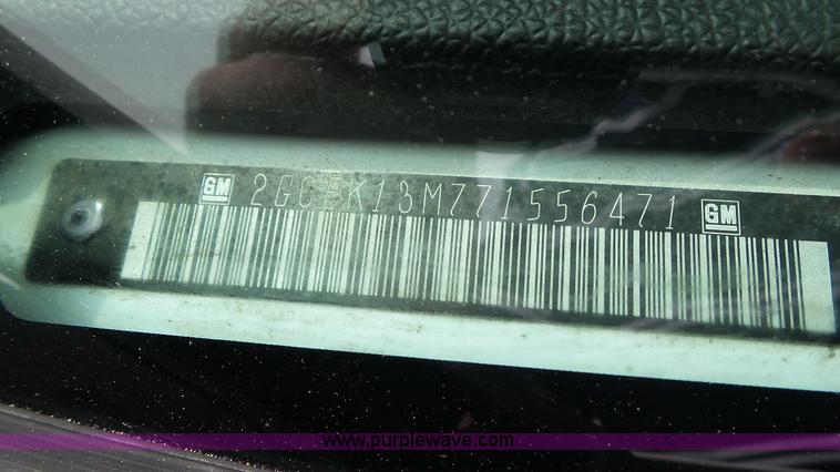 image for item BZ9755 2007 Chevrolet Silverado 1500 pickup truck