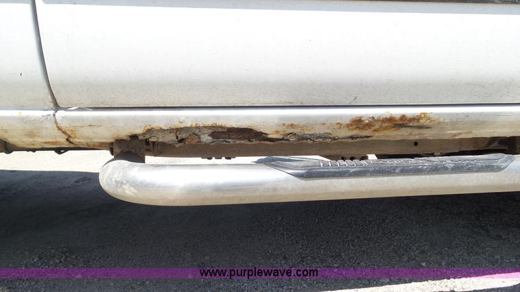 image for item BZ9756 1999 Chevrolet Silverado 1500 pickup truck