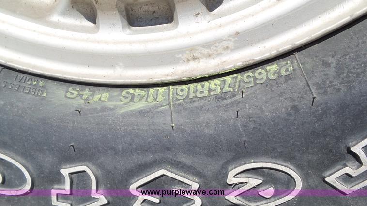 image for item BZ9756 1999 Chevrolet Silverado 1500 pickup truck