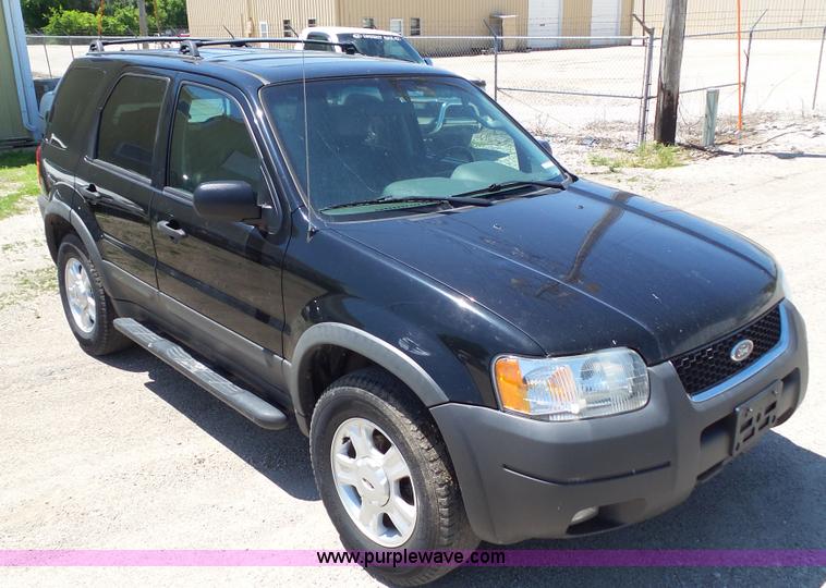 image for item BZ9757 2003 Ford Escape XLT SUV