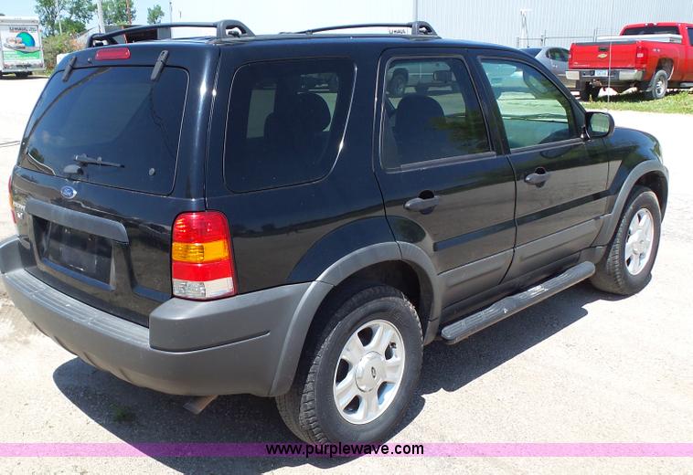 image for item BZ9757 2003 Ford Escape XLT SUV