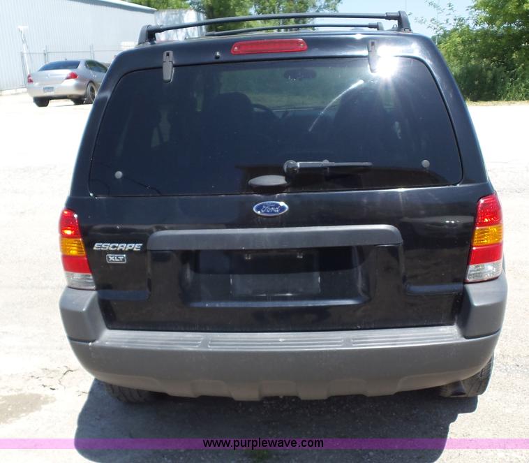 image for item BZ9757 2003 Ford Escape XLT SUV