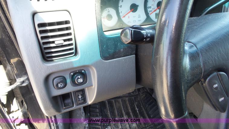 image for item BZ9757 2003 Ford Escape XLT SUV