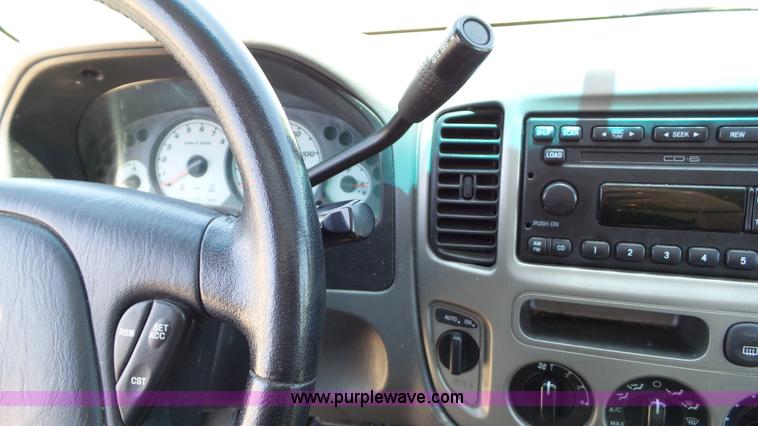 image for item BZ9757 2003 Ford Escape XLT SUV