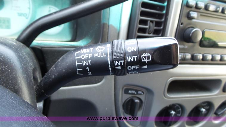 image for item BZ9757 2003 Ford Escape XLT SUV