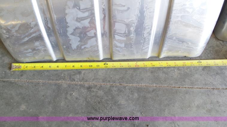 image for item BZ9758 (4) aluminum ribbed fenders