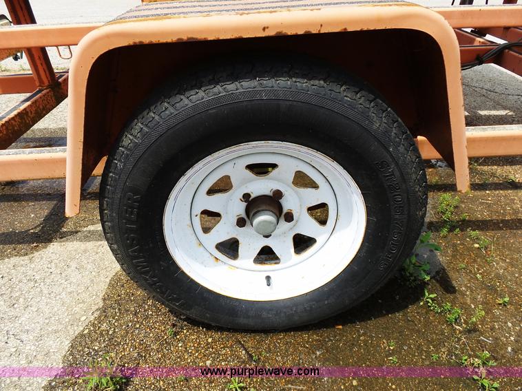 image for item F1384 Wanco message board