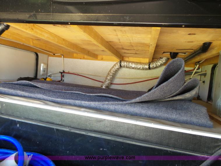 image for item J4049 2003 Dutchman Classic camper