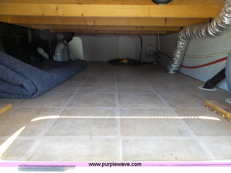 image for item J4049 2003 Dutchman Classic camper