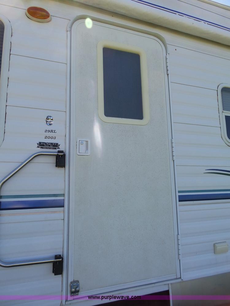 image for item J4049 2003 Dutchman Classic camper