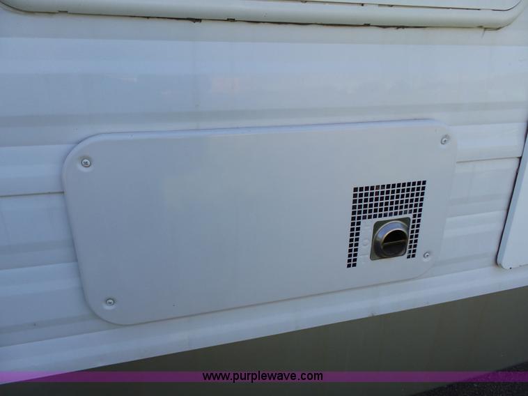 image for item J4049 2003 Dutchman Classic camper