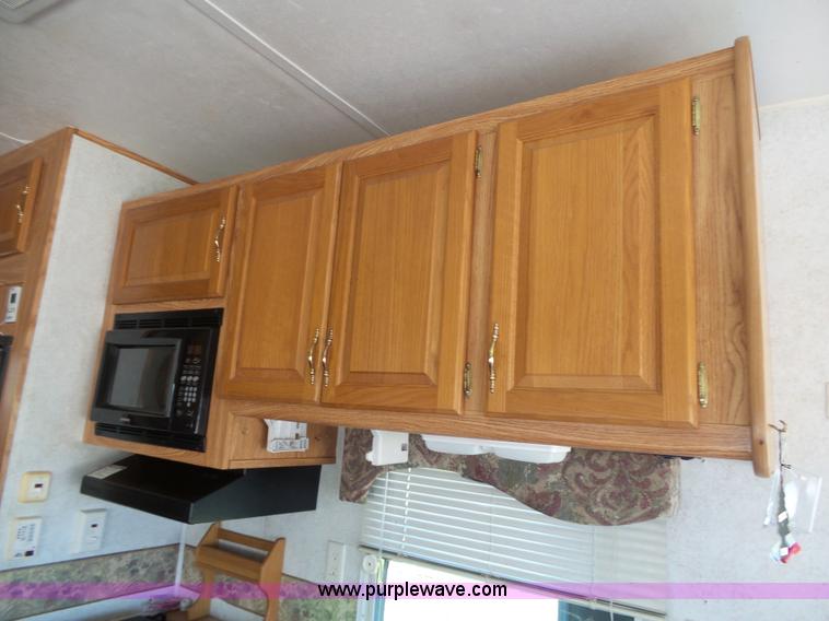 image for item J4049 2003 Dutchman Classic camper